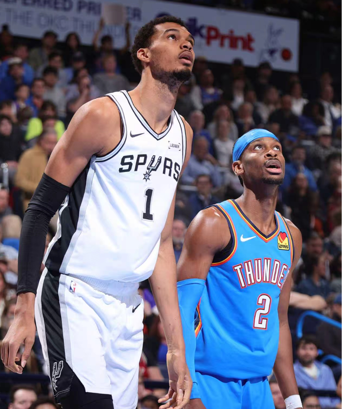 开云登录入口-雷霆复仇马刺拒绝四杀！亚历山大34+5+5 文班亚马17+7吞里程悲|霍姆格伦|俄克拉荷马雷霆队|圣安东尼奥马刺队|谢伊·吉尔杰斯-亚历山大|篮板_新浪体育_新浪新闻